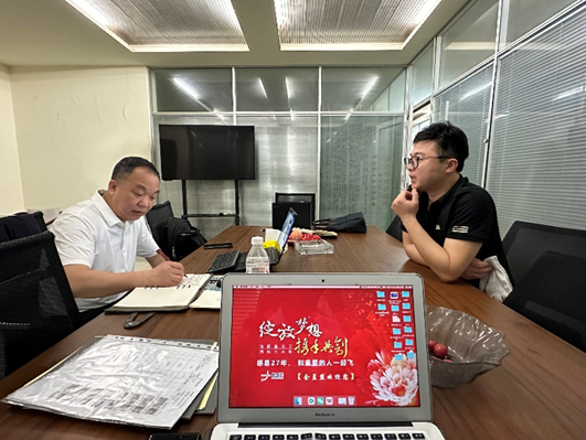 插入图片
