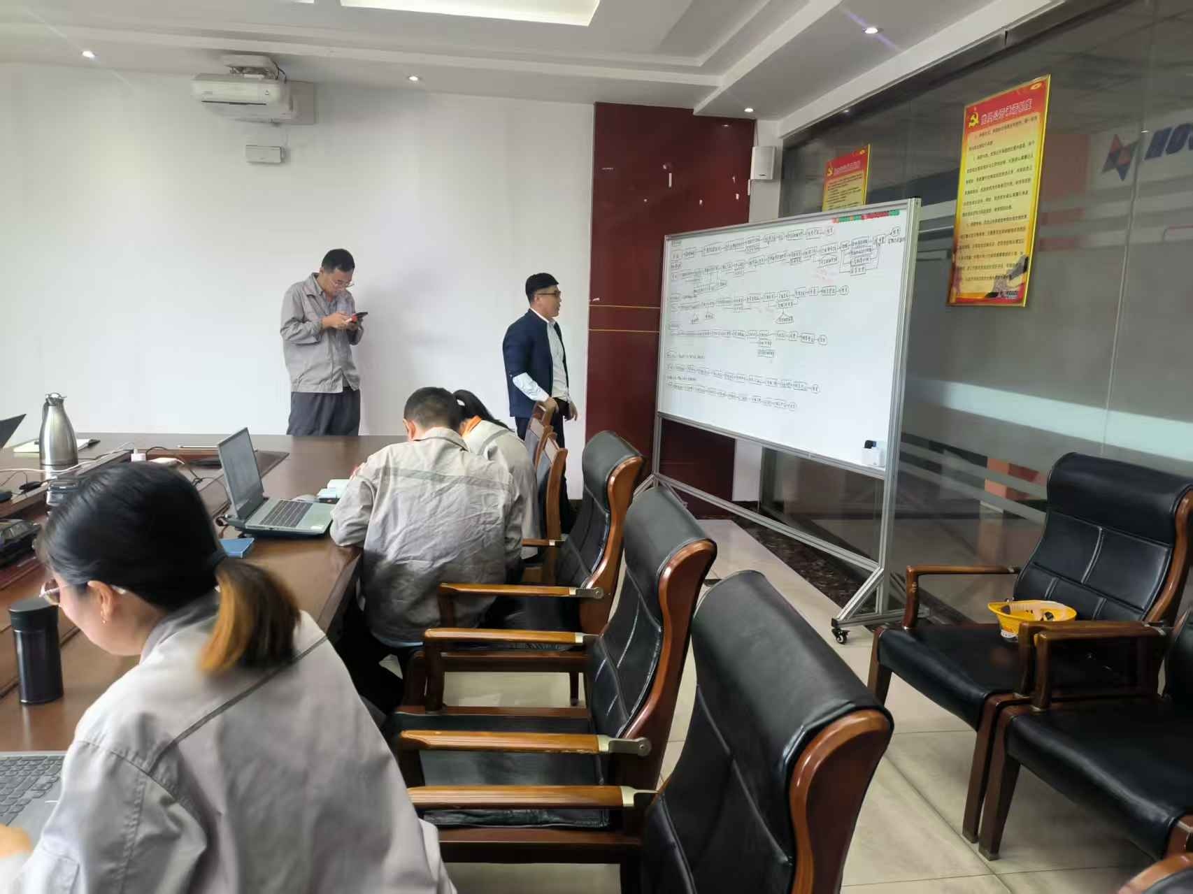 插入图片