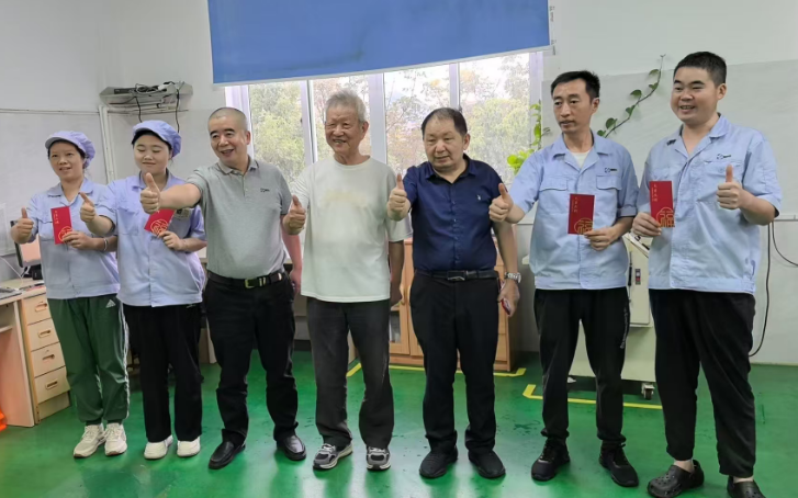 插入图片